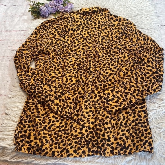 & Other Stories Leopard Print Button Down Shirt sz 4 - Picture 11 of 11